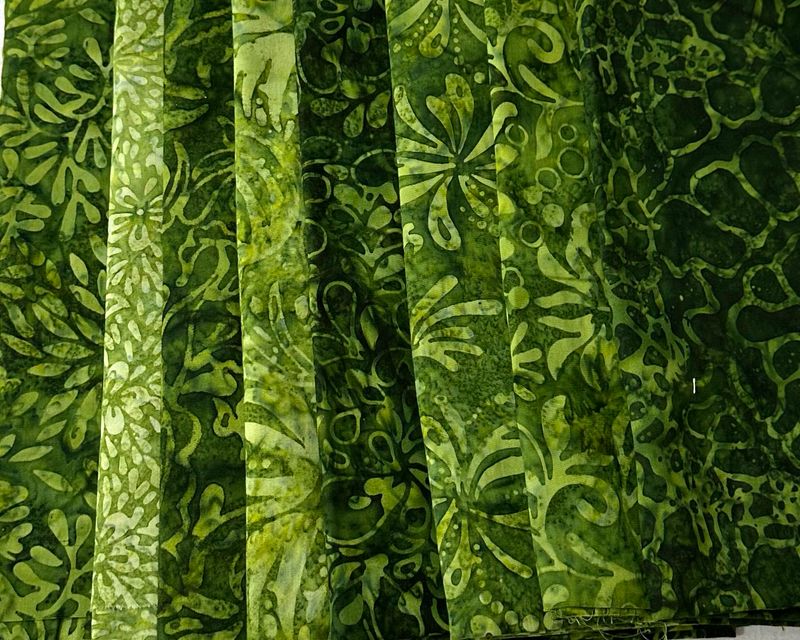 Green Shade Bali Batik - Fat Quarter Singles