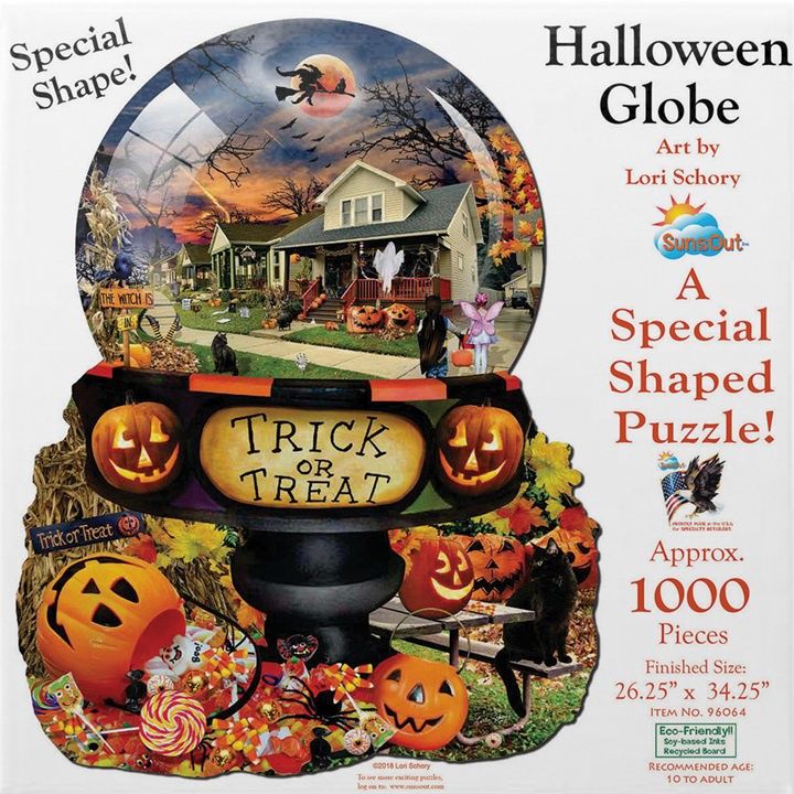 Halloween Globe