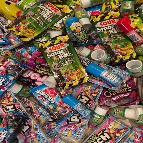 1lb-3lb Mystery Candy Box, MORE THAN 1lb of Unusual American Candy Scoop by CandyVault (Limited Quantity)