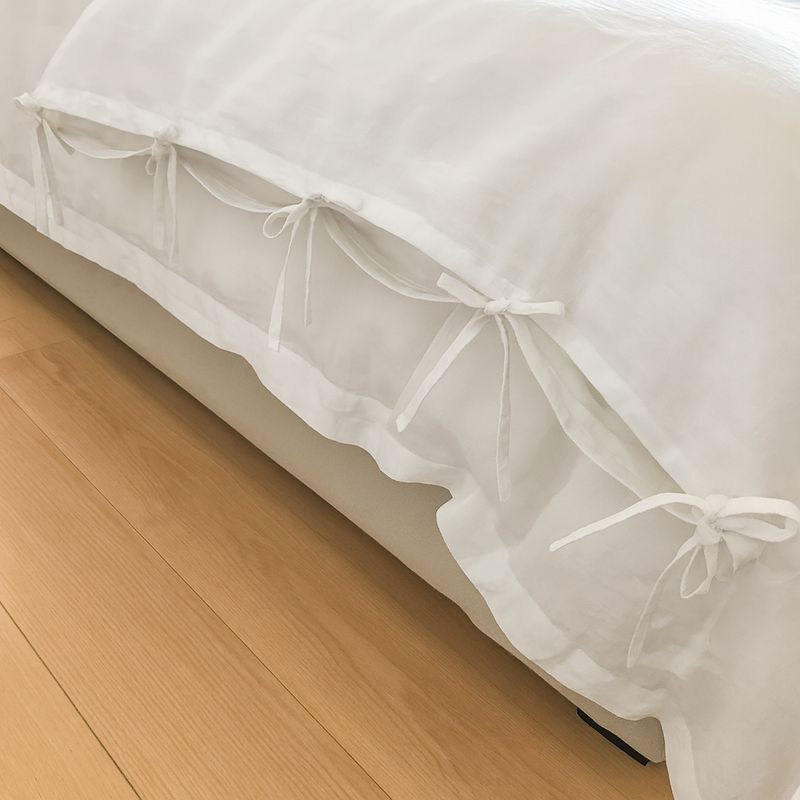 Piecera Essentials - White Amarras
