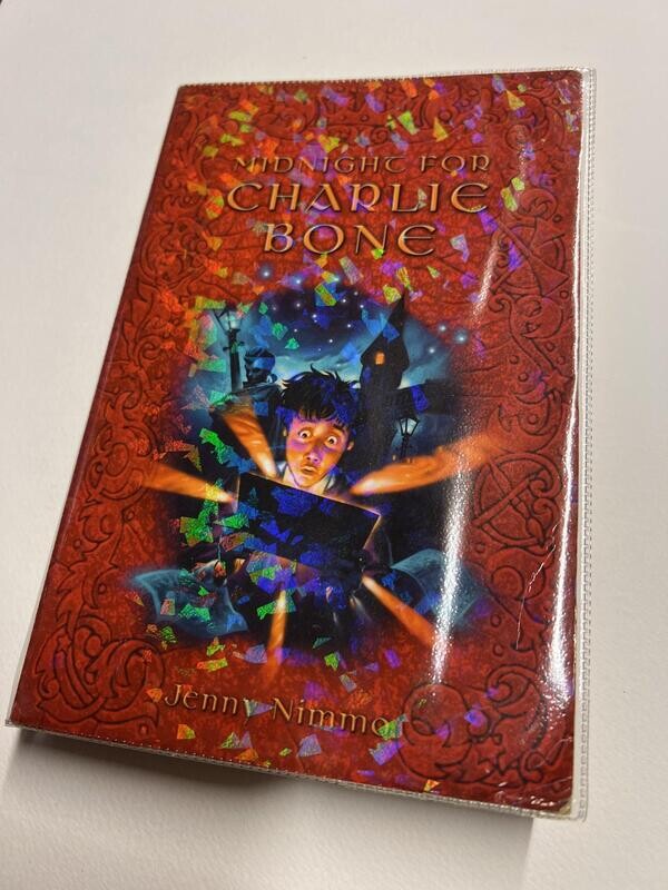 Midnight for Charlie Bone, Jenny Nimmo