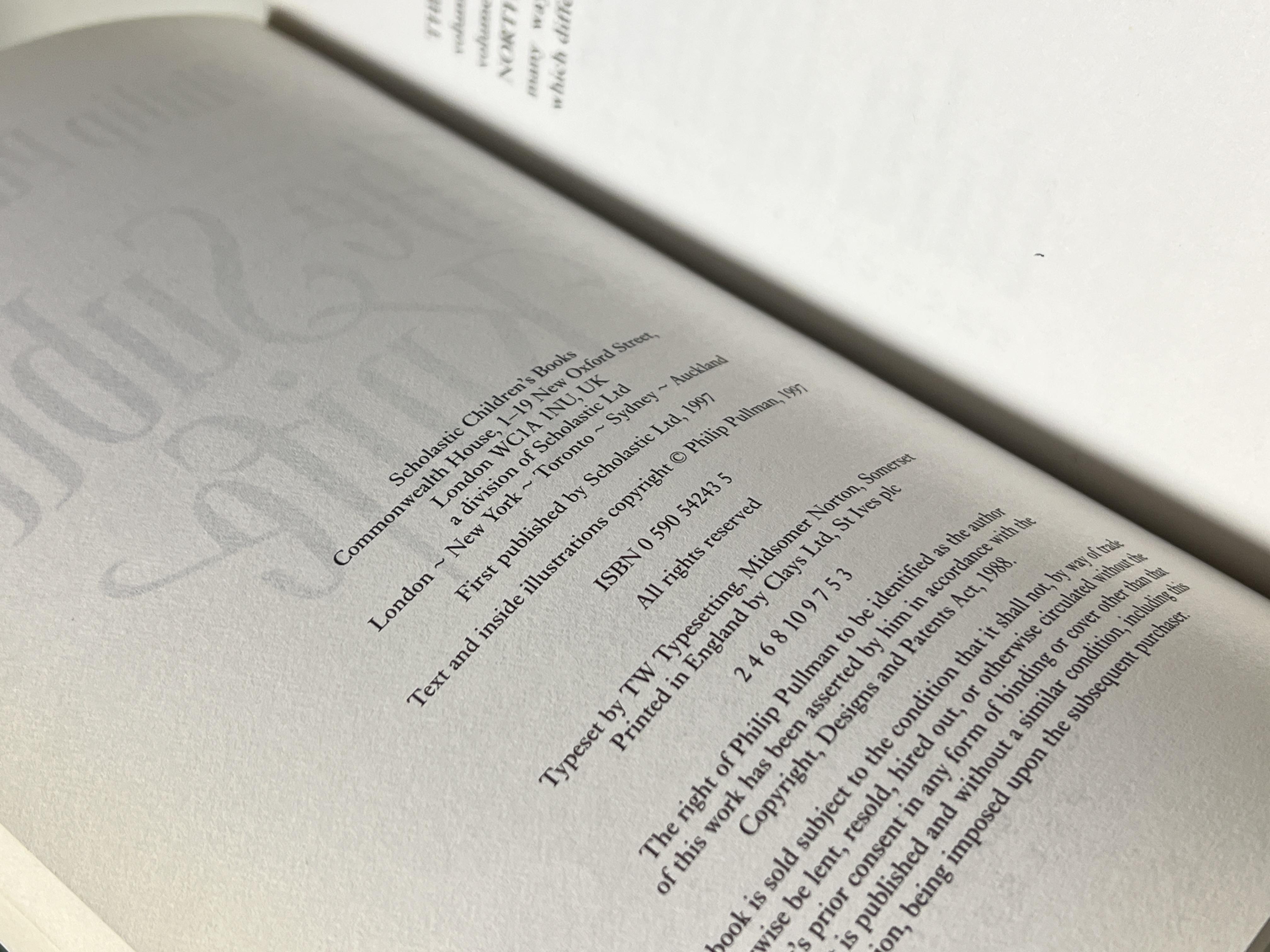 The Subtle Knife, Philip Pullman