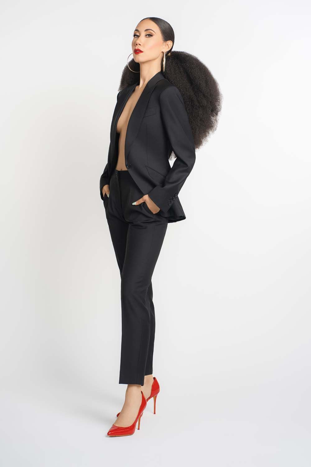 Wool Suit in Black Pearl