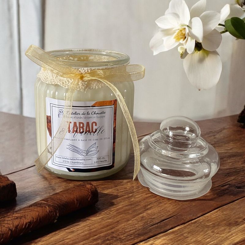 Bougie parfumée Tabac &amp; Vanille - 300 mL