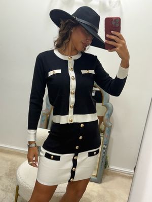 set in maglia bicolore