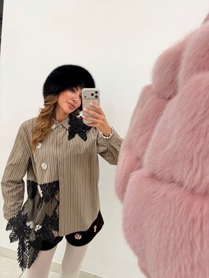 Camicia con applicazione