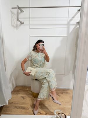 Set in pizzo traforato