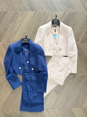 TAIULLEUR 3 pezzi con gilet