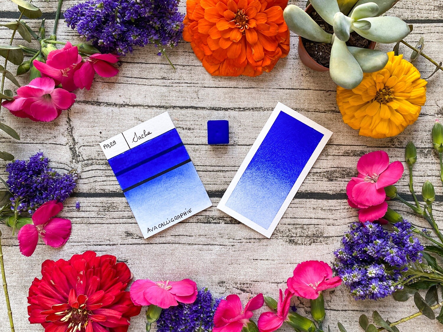 SACHA- Aquarelle Bleu Outremer artisanale fabriquée à la main à Paris