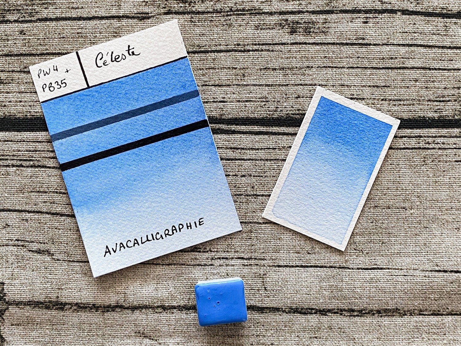 CÉLESTE - Aquarelle Bleue Ciel artisanale fabriquée à la main à Paris