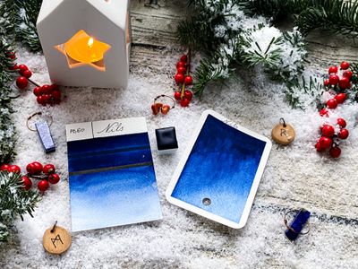 NILS  - aquarelle bleu Profond artisanale fabriquée à la main à Paris