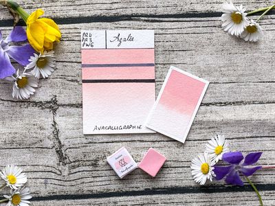 AZALÉE - Aquarelle Rose artisanale fabriquée à la main à Paris