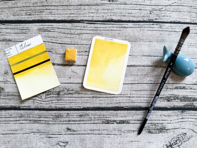 ELISE : Aquarelle jaune artisanale fabriquée à la main à Paris