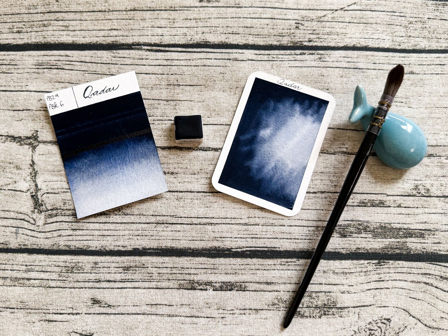 QADAR : Aquarelle Gris de Payne artisanale fabriquée à la main à Paris