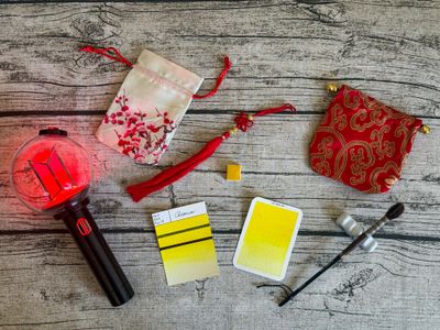 CHEONSA - Aquarelle Jaune intense artisanale fabriquée à la main à Paris