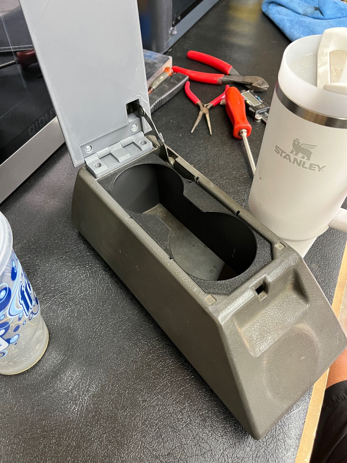 Toyota 1984-89 Cup Holder Insert