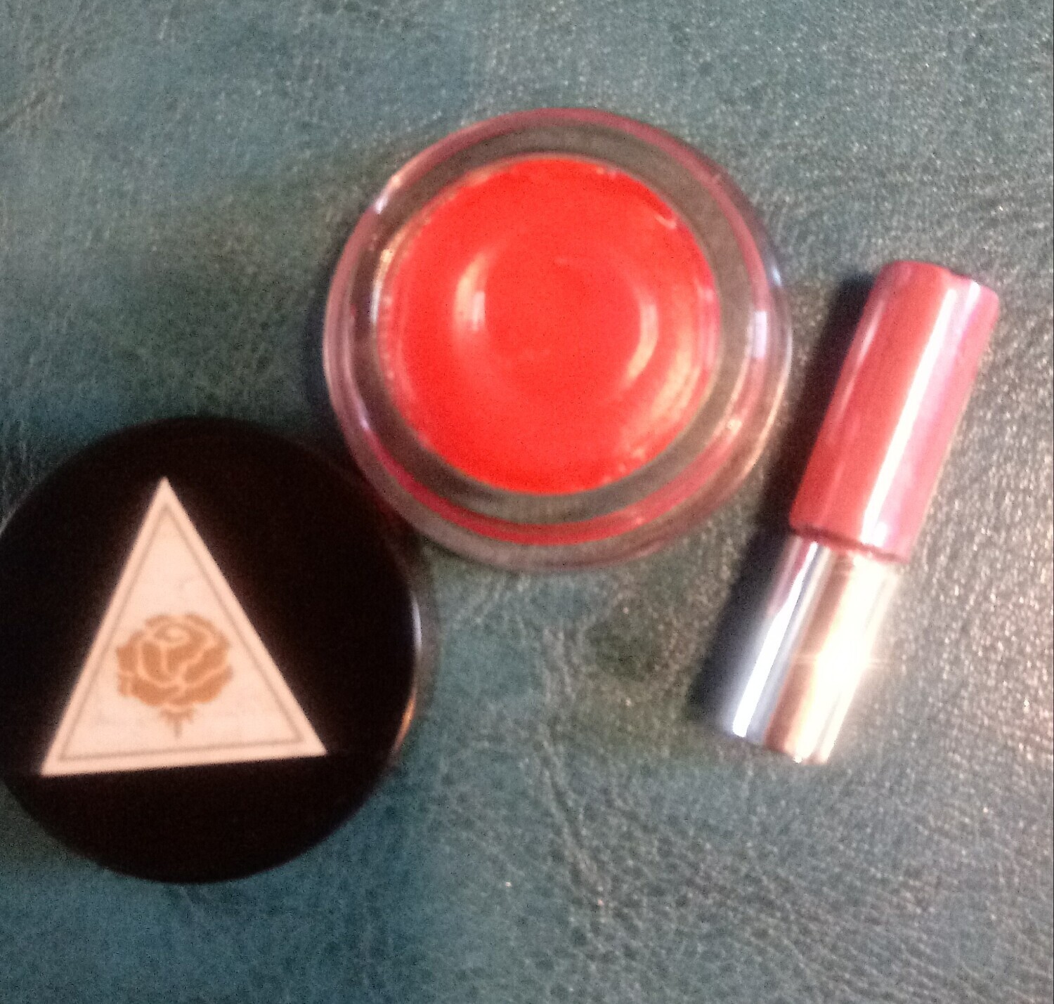 Organic Lip Stain- a sheer gloss with a high-color mica tube- RED ROSES
