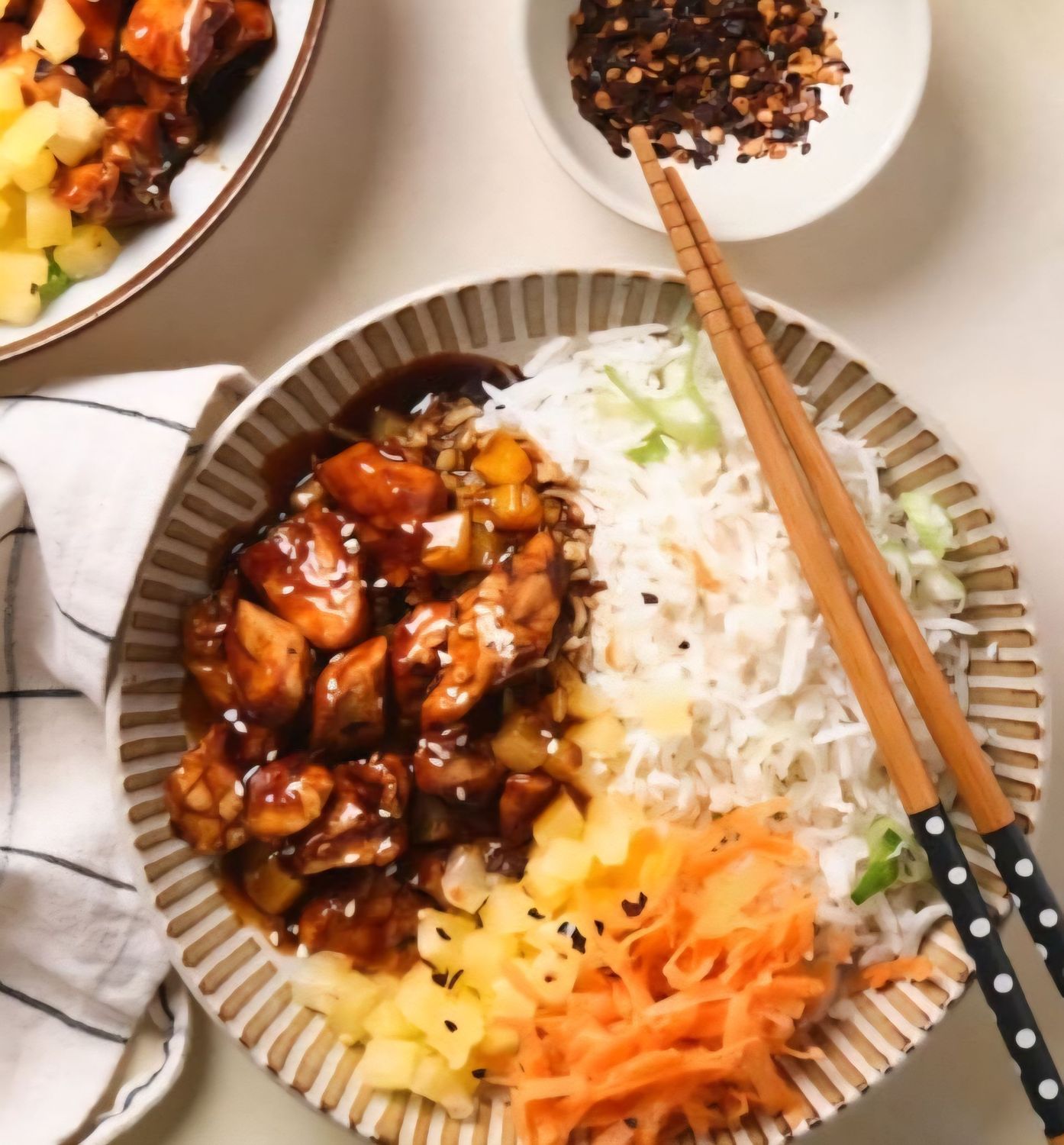 Chicken Teriyaki Pineapple Bowl