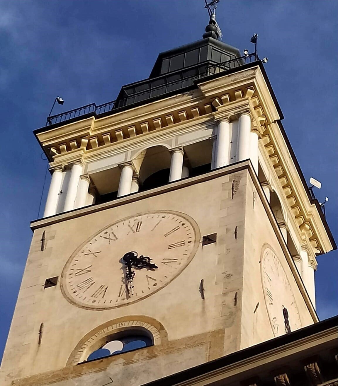 Salita e visita guidata Torre Civica di Cuneo