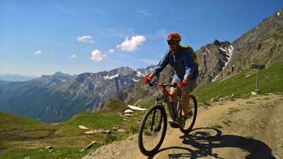 TOUR IN BICI