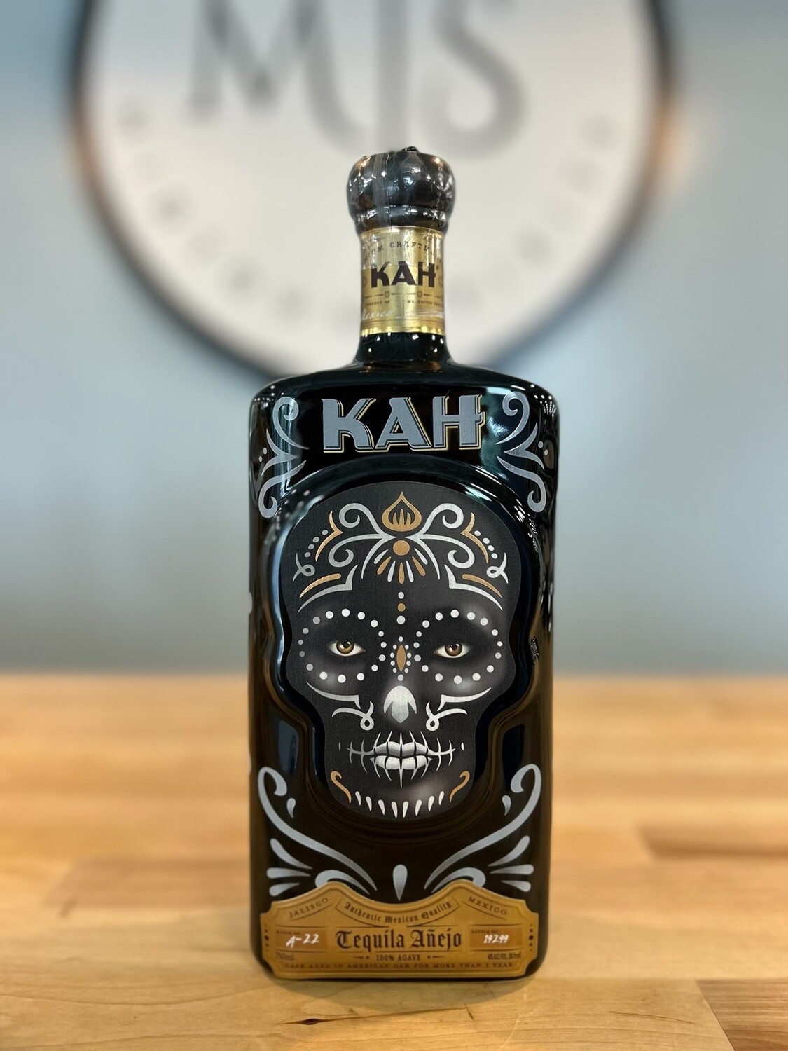 Kah Ceramic Anejo Tequila