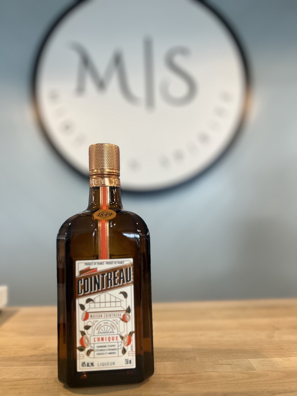 Cointreau Lunique 750