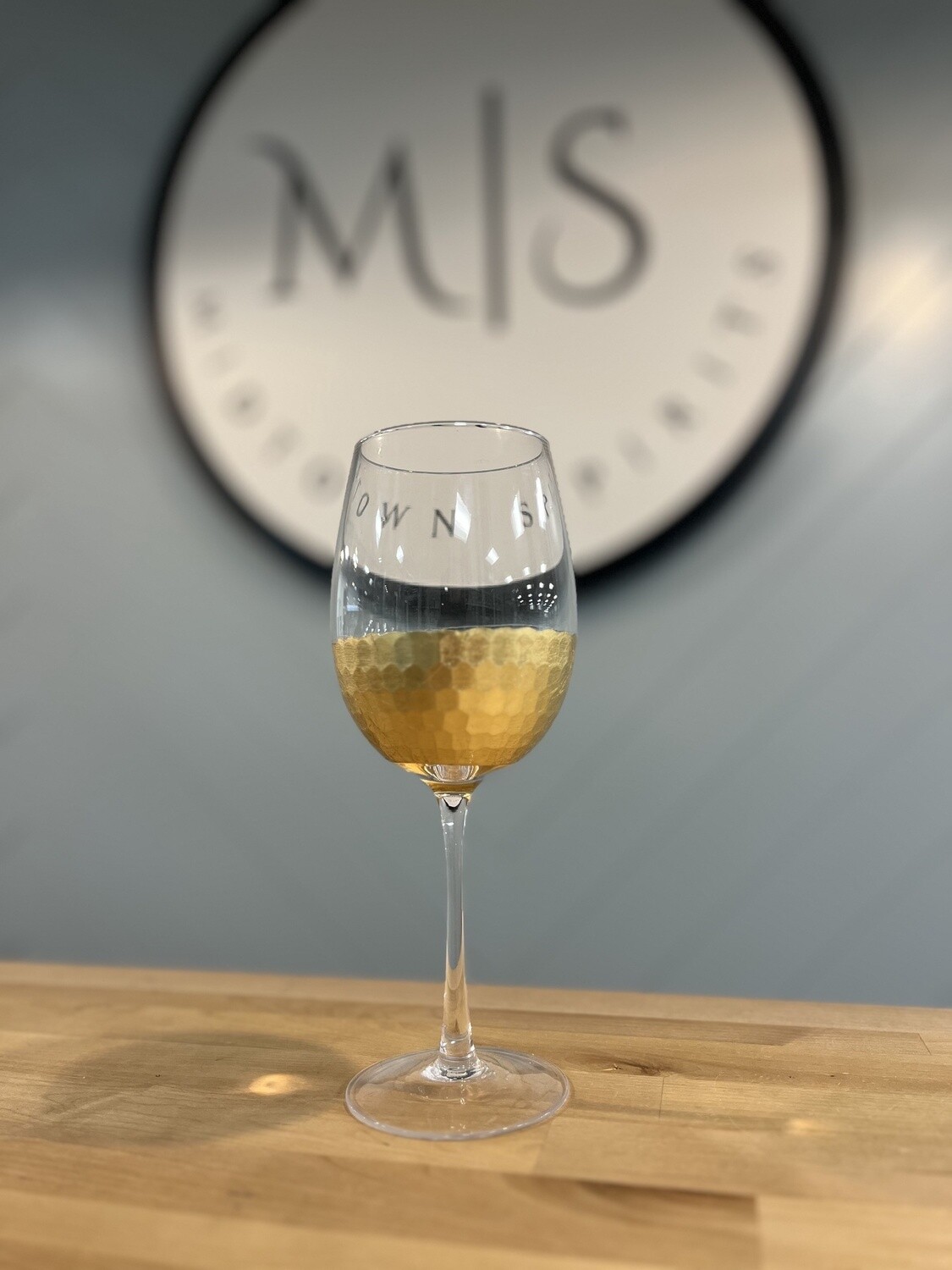 Stemless Glasses with Gold Bottom