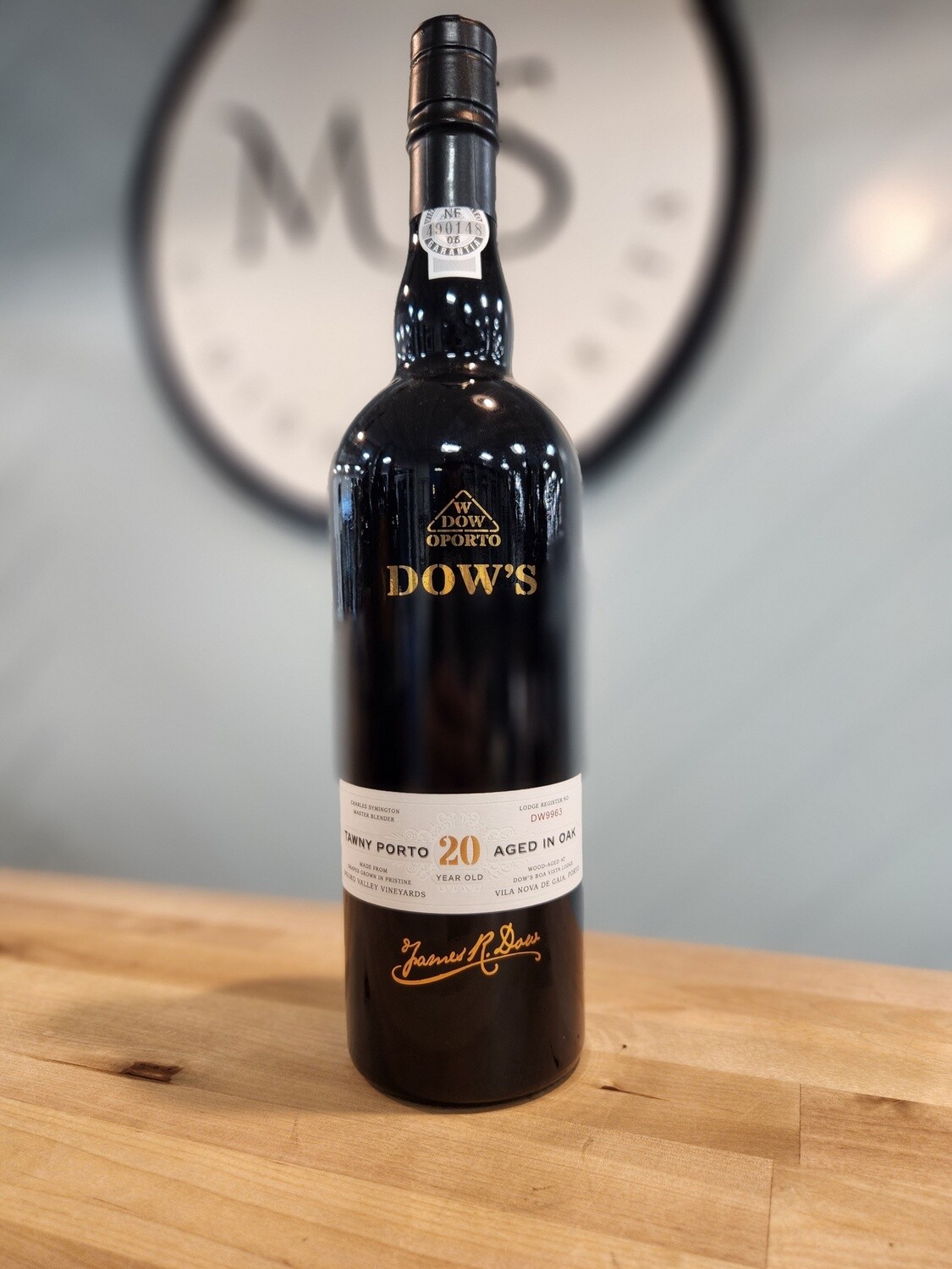 Dow&#39;s 20 Year Tawny Porto Aged in Oak