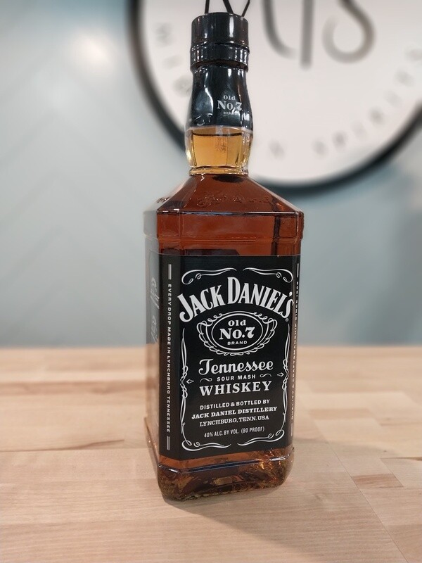 Jack Daniel Black Label Tennessee Whiskey /1.75