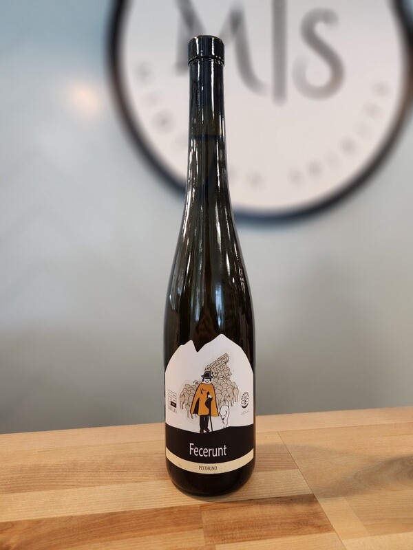 Fabulas Fecerunt Pecorina White