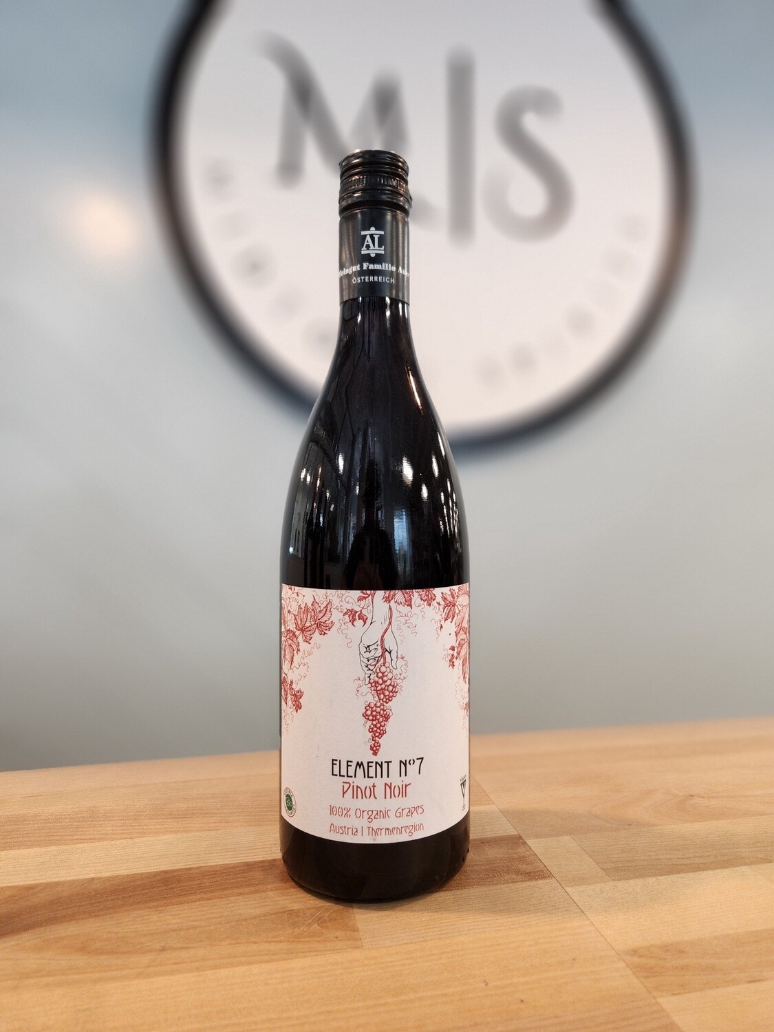 Element Number 7 Pinot Noir Austria