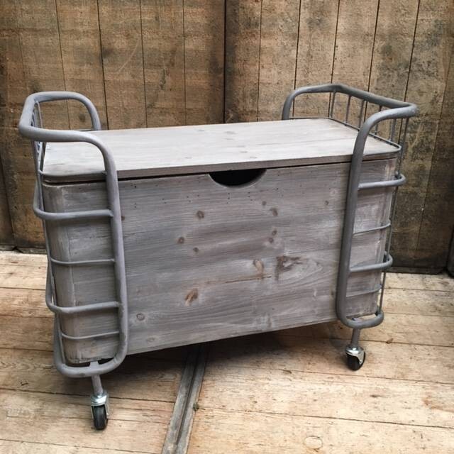 Uit de Oude Fabriek - Kastje STEIJN - hout en metaal