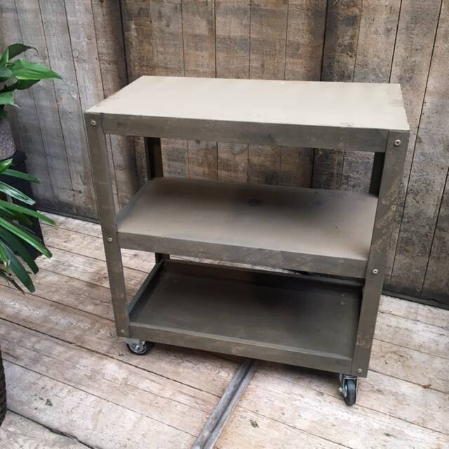 Uit de Oude Fabriek - Kar BRAM - metaal