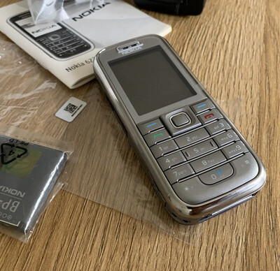 Nokia 6233 - Silber Handy