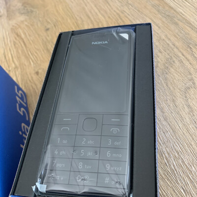 Nokia 515 Smartphone