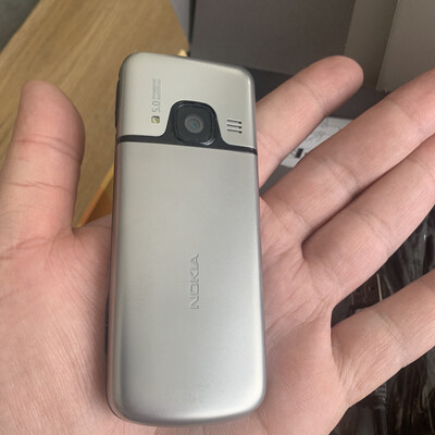 Nokia 6700 - MATT STEEL(Ohne Simlock) 100% Original! Wie Neu