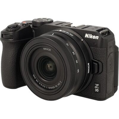 Nikon Z30 + DX 16-50 MM