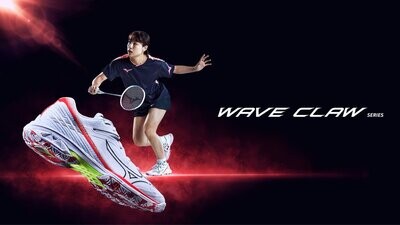 BADMINTON SHOES