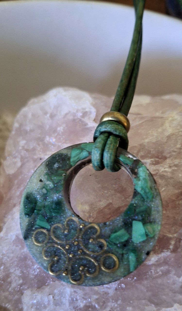?Orgonit Kette?  Transformation und Kraft