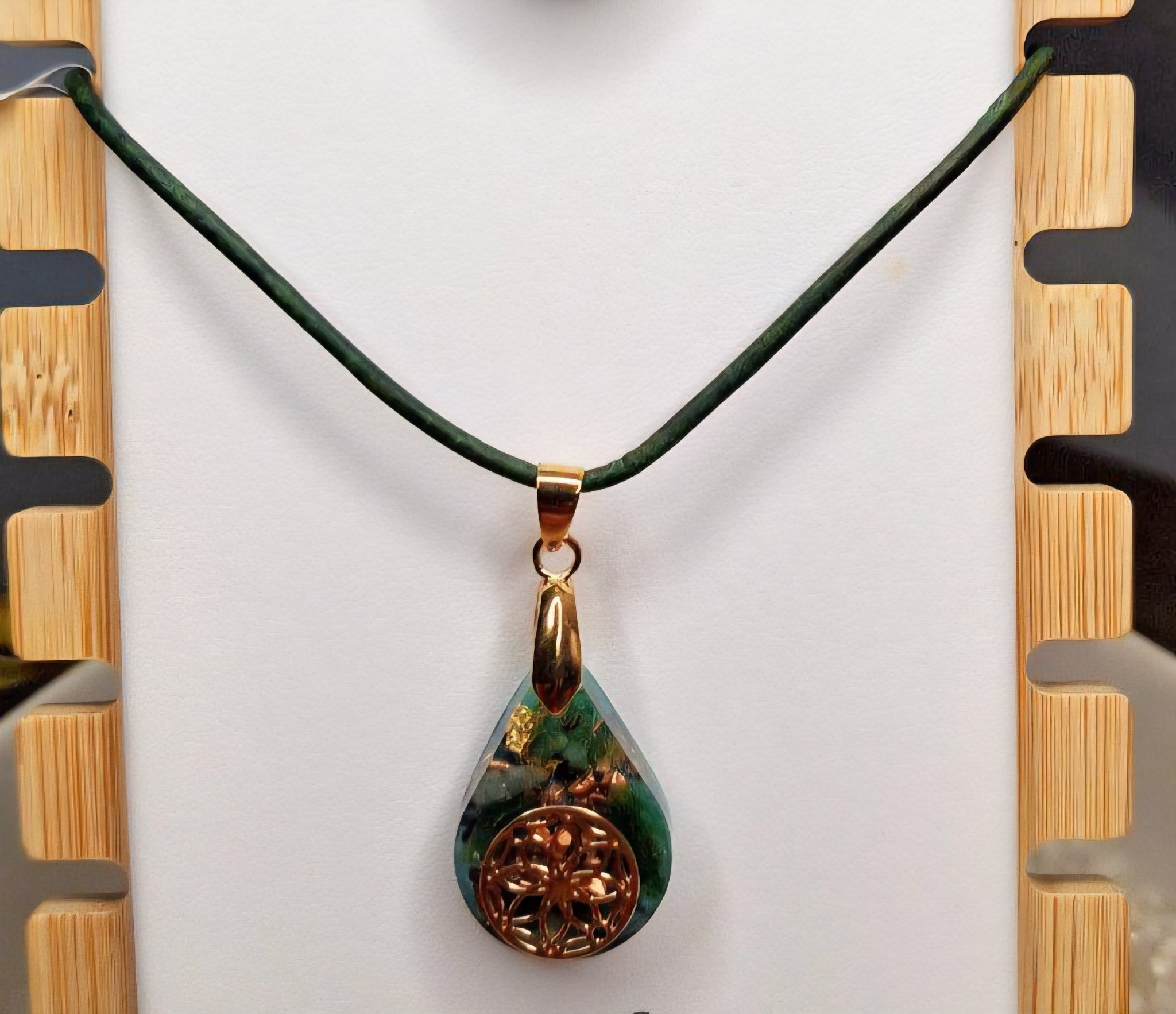 ? Orgonit-Kette Mandala?