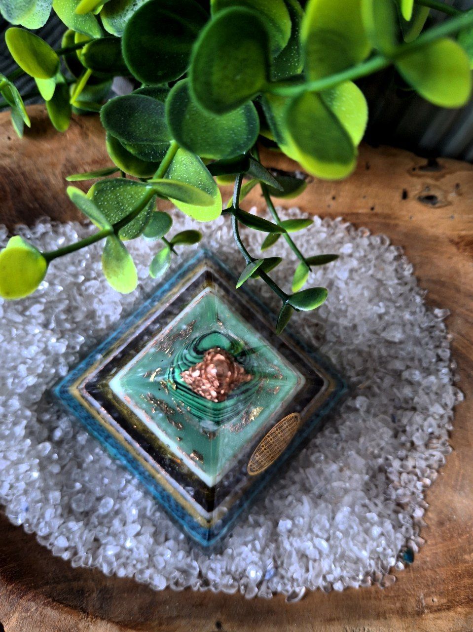 ?Orgonit Pyramide?    Blume des Lebens