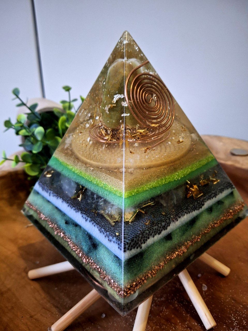 ?Orgonit Pyramide ?    GAIA ?Energie- & Lebensfluss ?