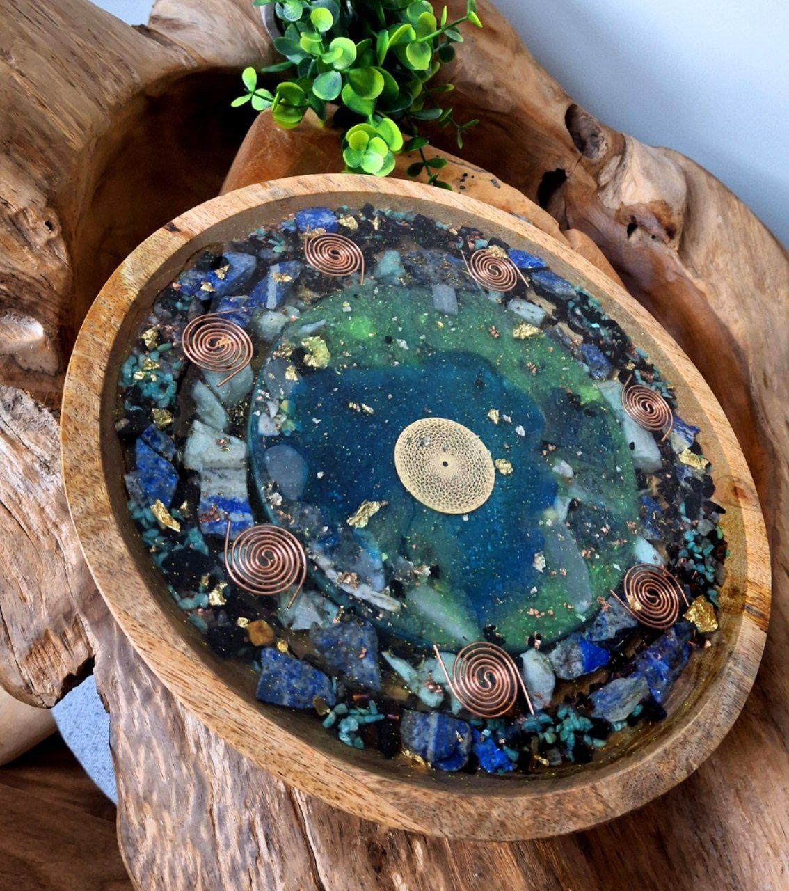 ? Orgonit-Schale aus Mango-Holz  ☀️? Orgonit im Orgonit – ein Raum der Harmonie☀️?