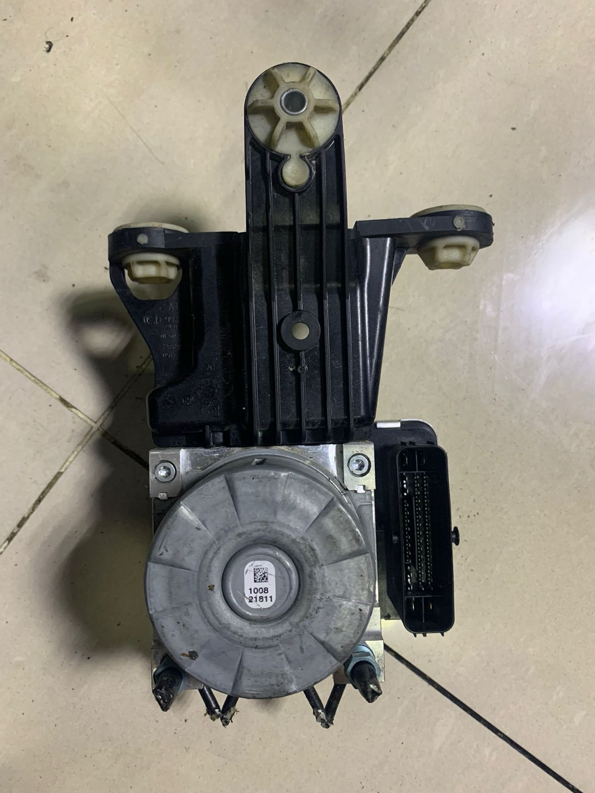 BMW 4 G22, G23, G24, G26 ABS Pump-5A44C31 G23 ABS PUMP Genuine Product used