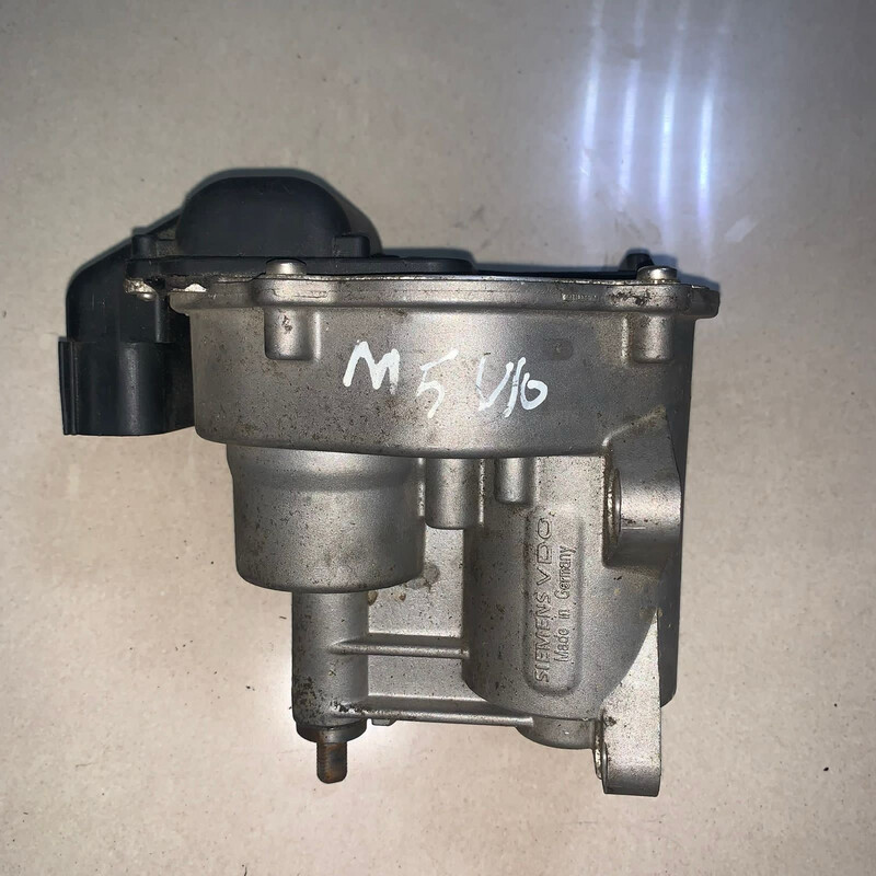 BMW-7834494 Throttle  E60, M5 ,V10 Genuine brand used item