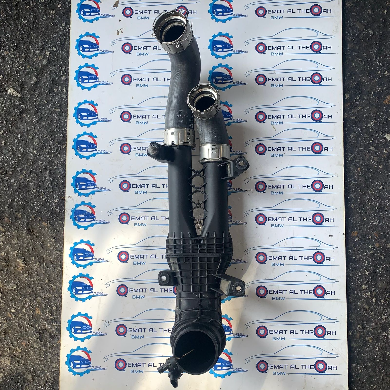 BMW M3,X3,X4 -1371 8054842 Charge Air Tube Genuine Product used