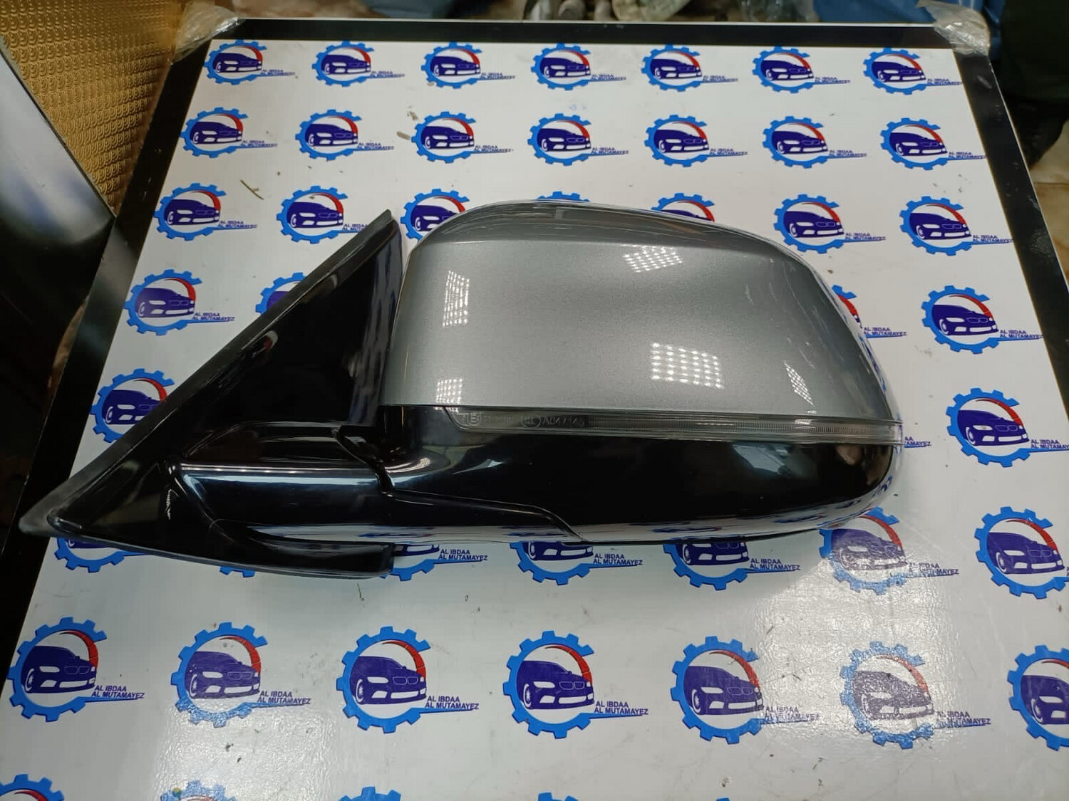 Bmw X3 f25 LCI RHD LEFT SIDE MIRROR WITH CAMERA