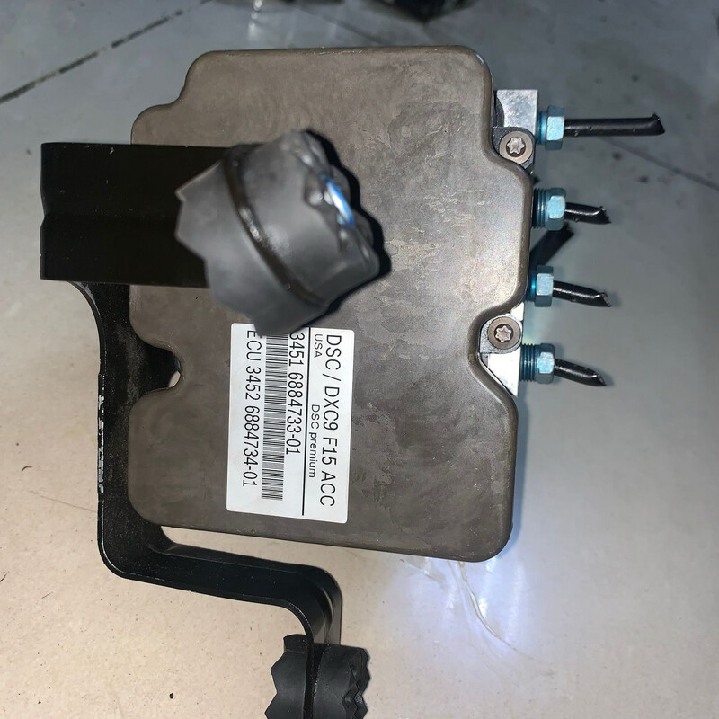 6884733 BMW F16 X6 ABS PUMP