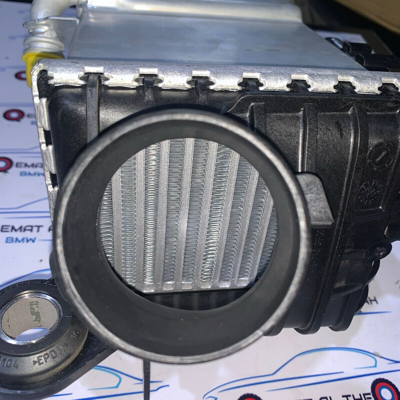 8619391 Bmw G30 Engine Intercooler