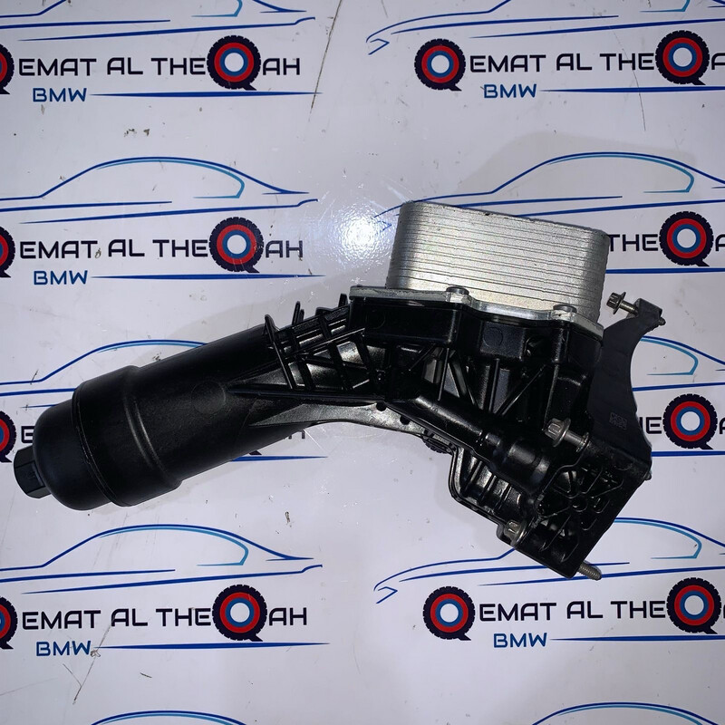 8580414 B48 BMW 530i G11 G20 G29 G30 G32 Oil Filter Housing